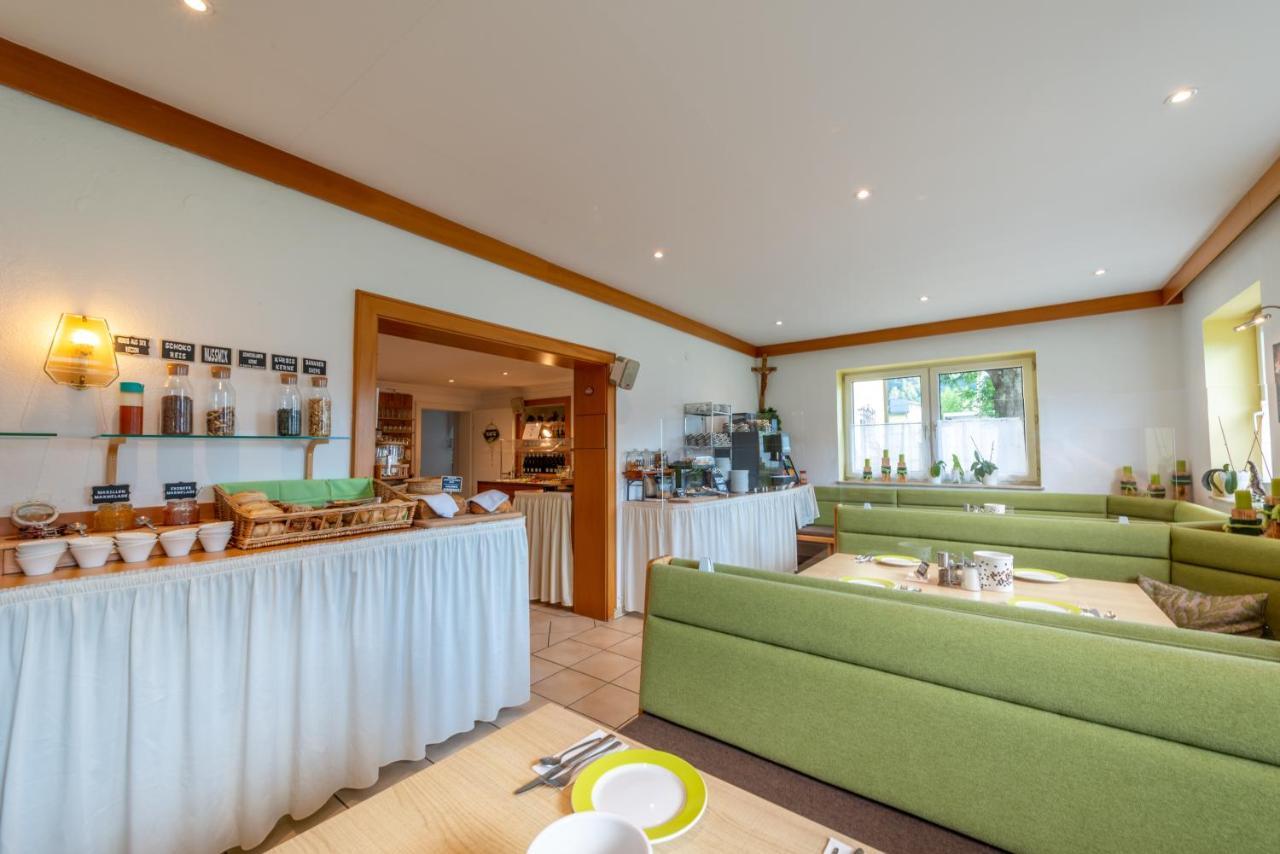 Fruehstueckspension Haus Ahamer Ebensee Exterior foto